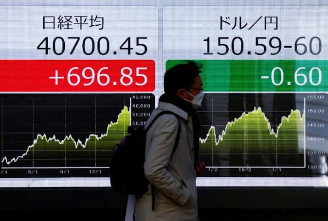 Asia Markets Rally Lifts Bitcoin: Why Japan & Taiwan Stock Gains Matter for Crypto